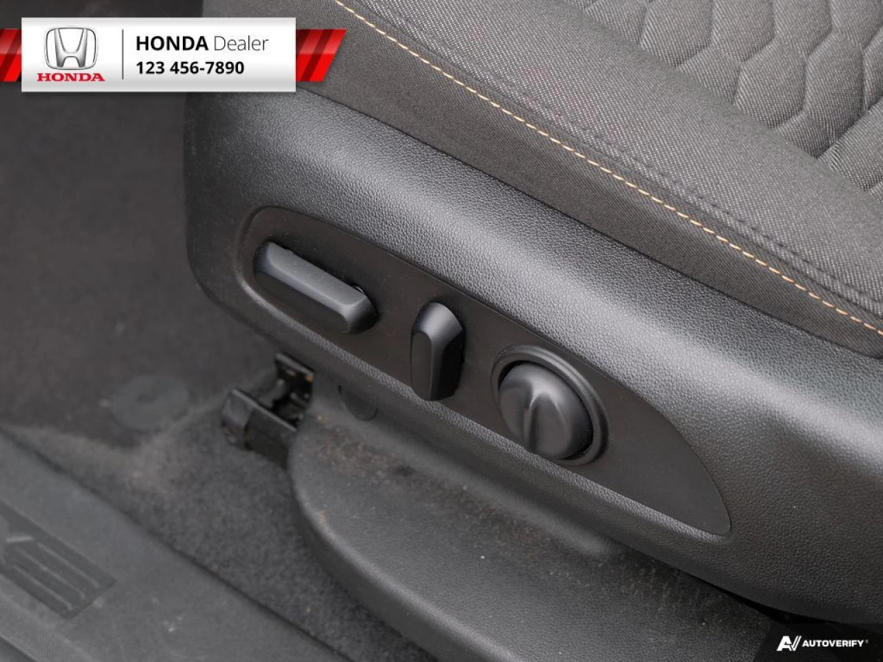 2019 Chevrolet Equinox LT Main Image