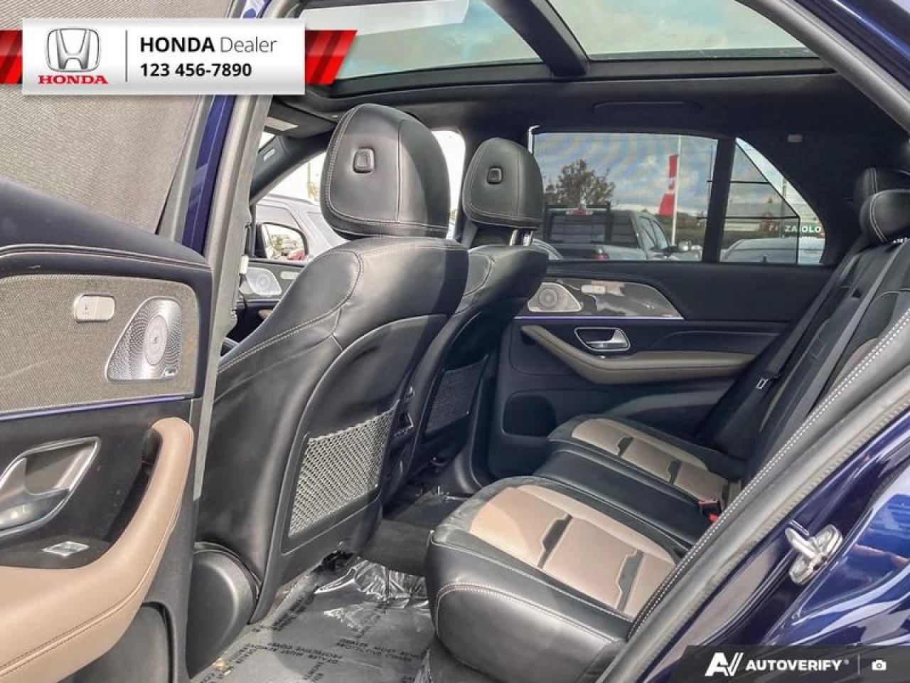 2021 Mercedes-Benz GLE 450 4MATIC Main Image