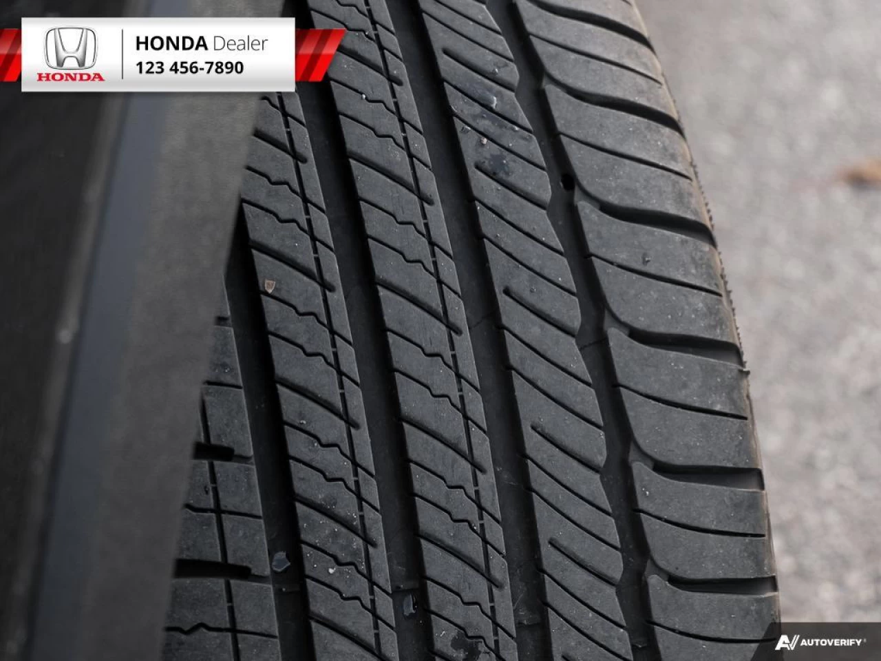 2022 Volvo XC40 T5 Inscription Main Image