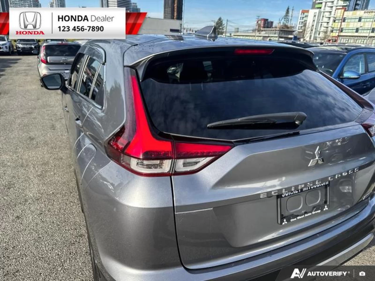 2022 Mitsubishi Eclipse Cross ES Main Image