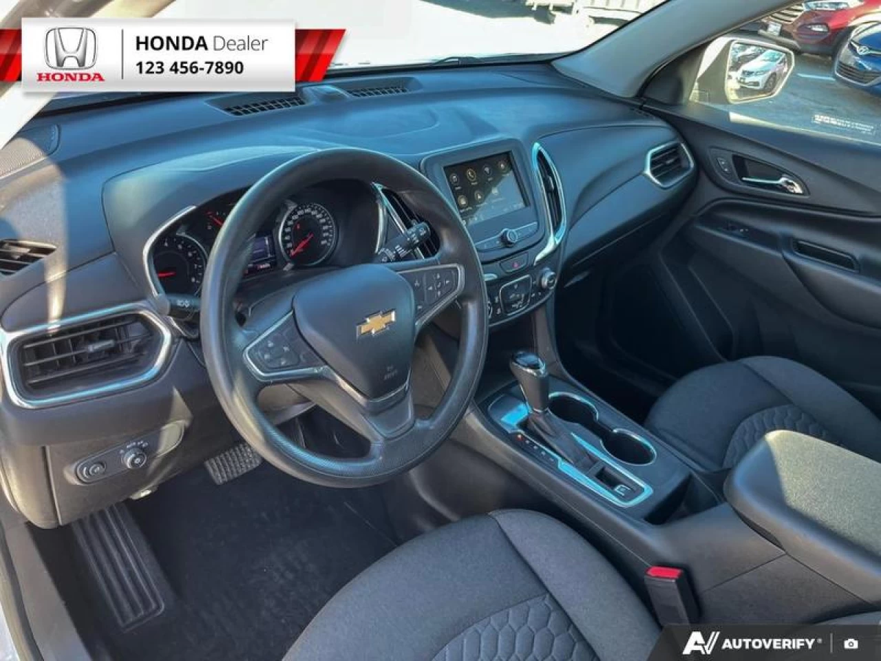 2019 Chevrolet Equinox LT Main Image
