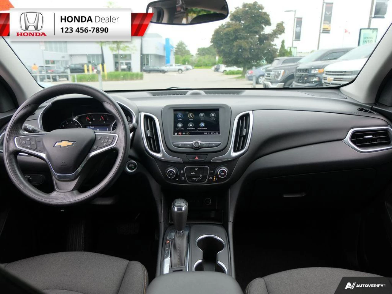 2019 Chevrolet Equinox LT Main Image