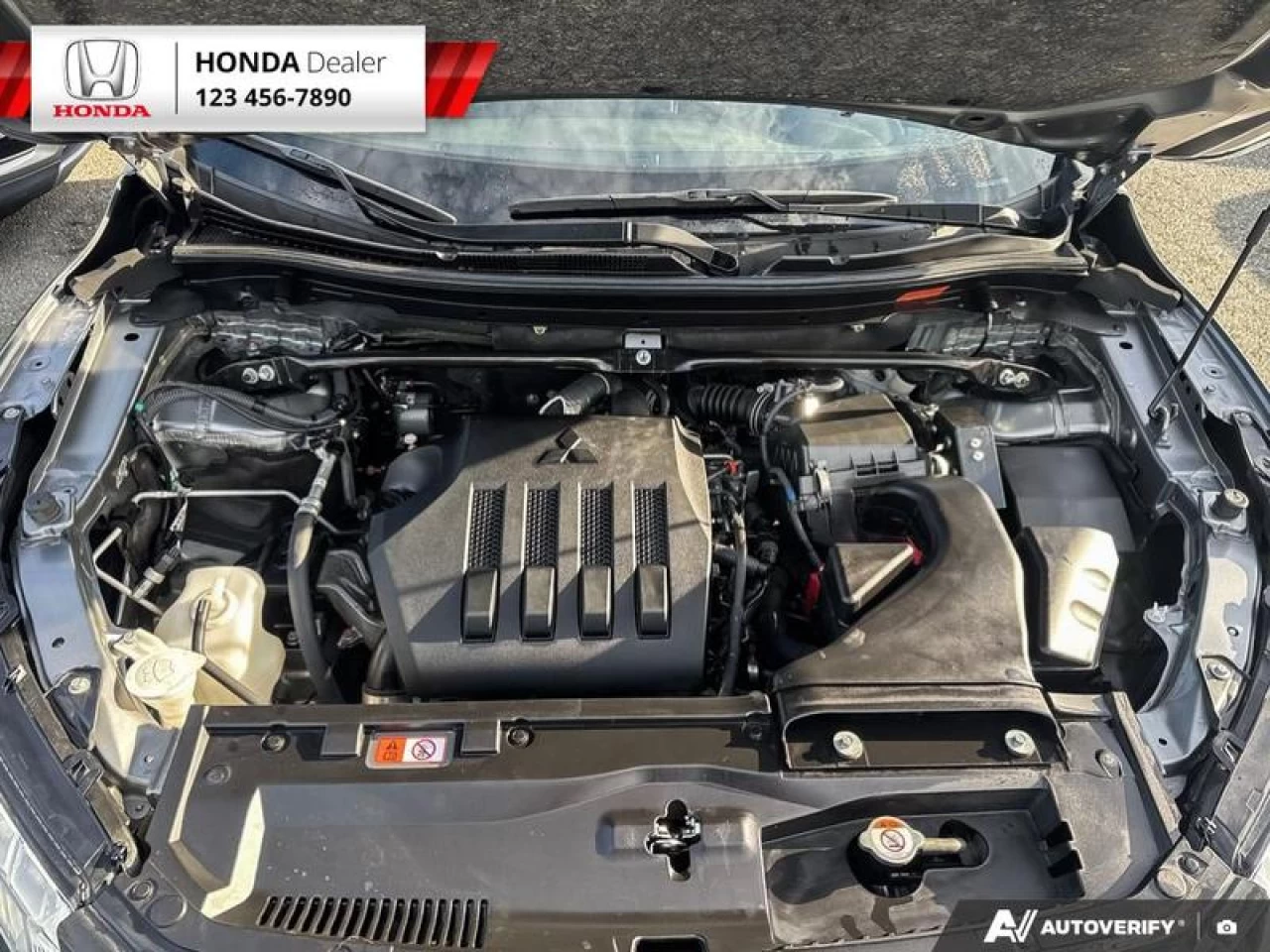 2022 Mitsubishi Eclipse Cross ES Main Image