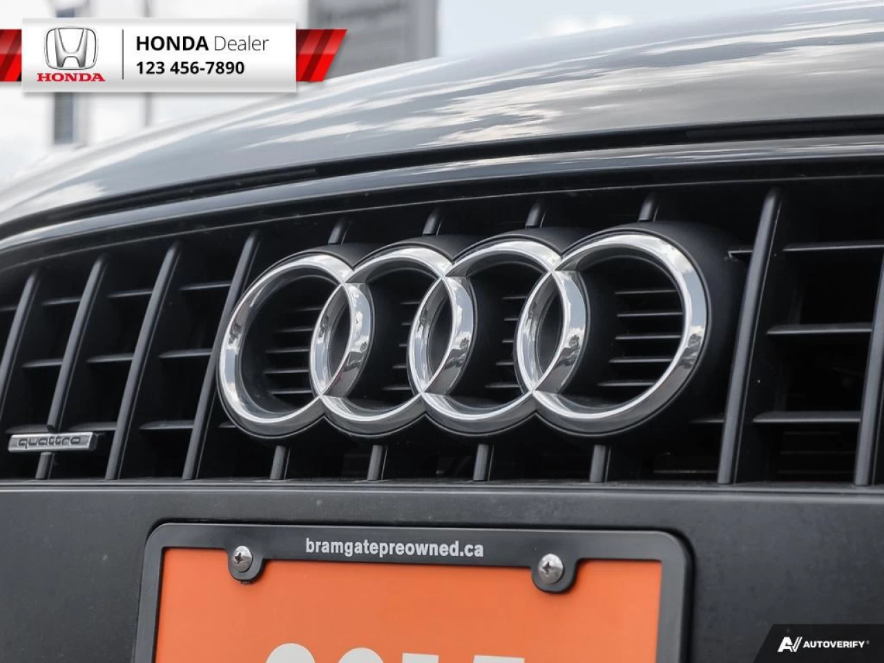 2015 Audi Q7 3.0L TDI Vorsprung Quattro Main Image