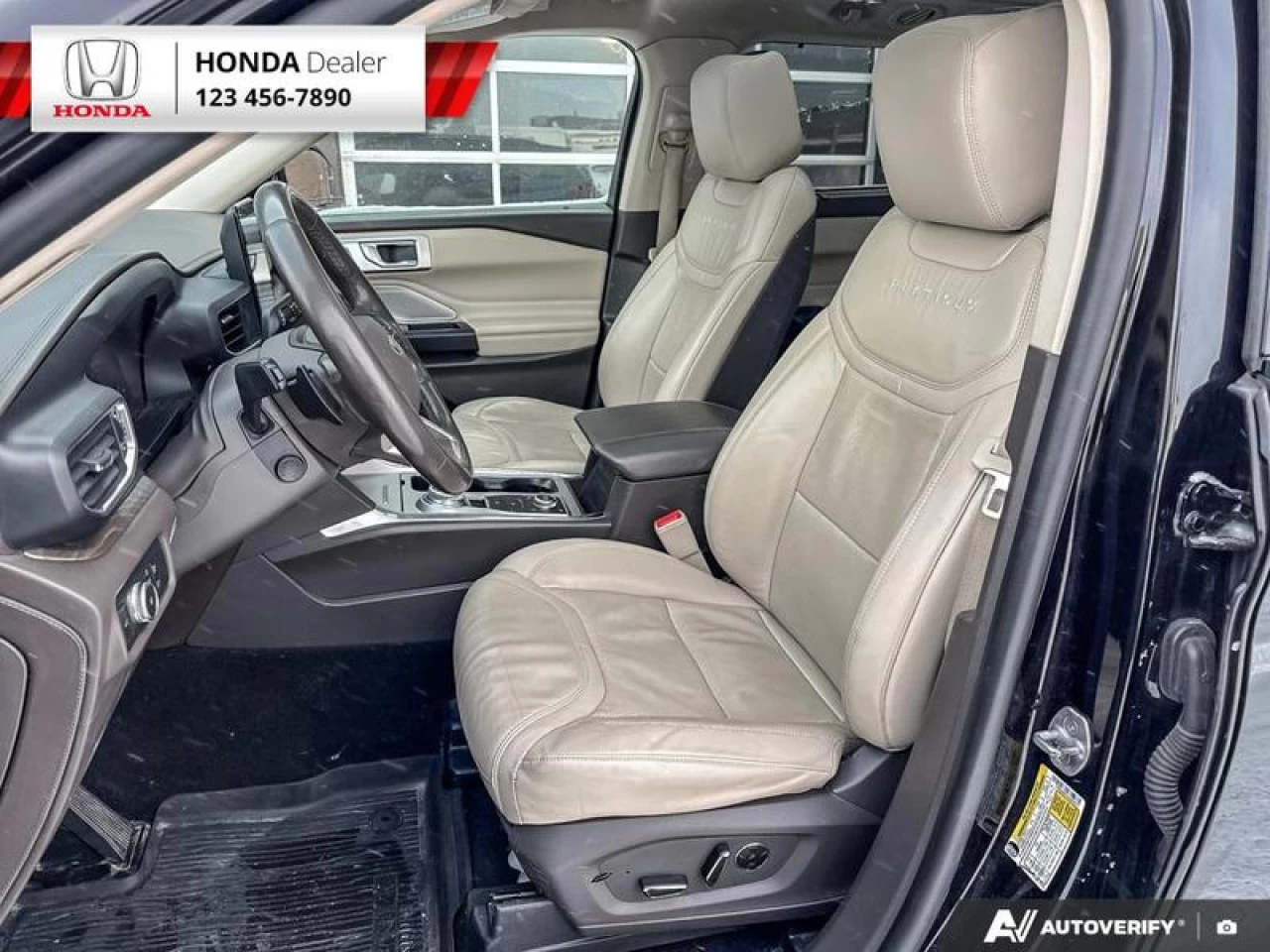 2020 Ford Explorer Platinum Main Image