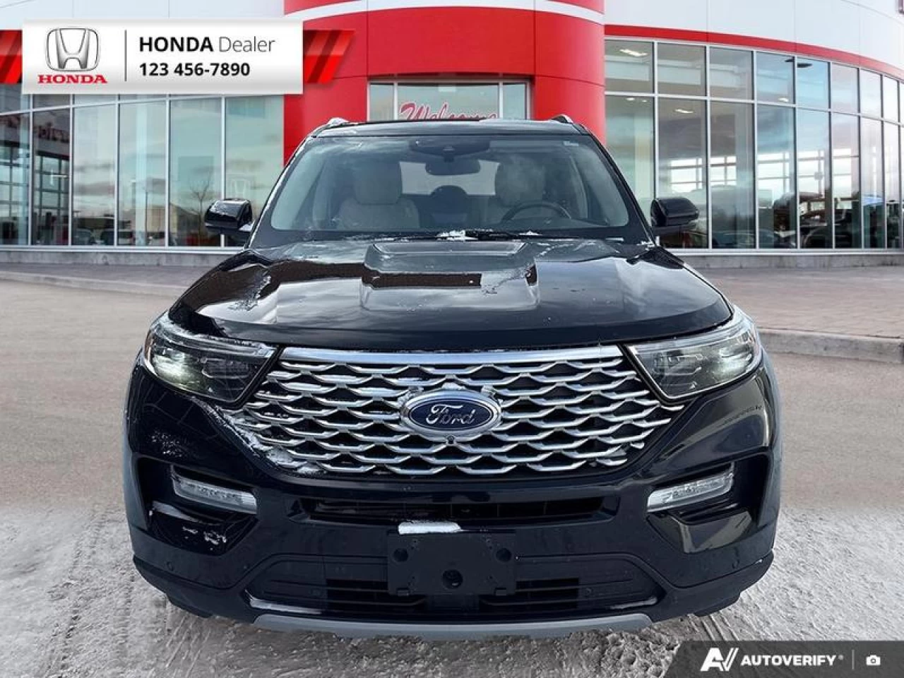 2020 Ford Explorer Platinum Main Image