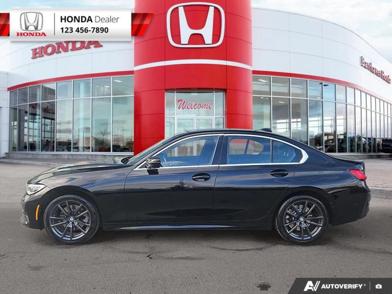 2021 BMW 3 Series 330i xDrive Sedan North America Main Image