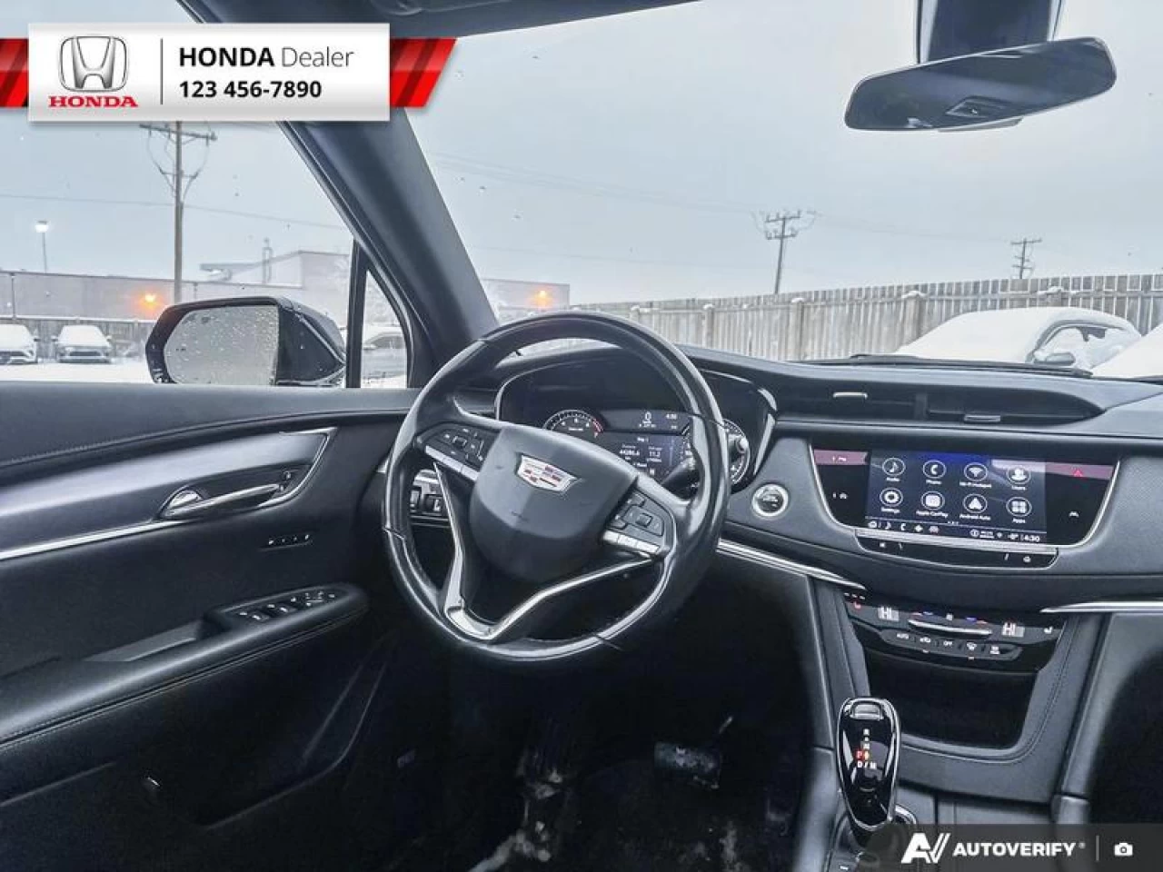 2022 Cadillac XT6 Luxury Main Image