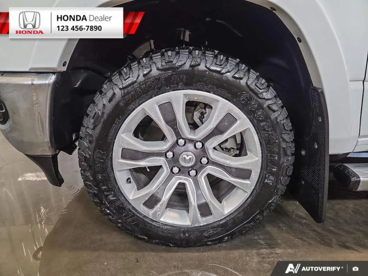 2022 Ram 1500 Longhorn Main Image