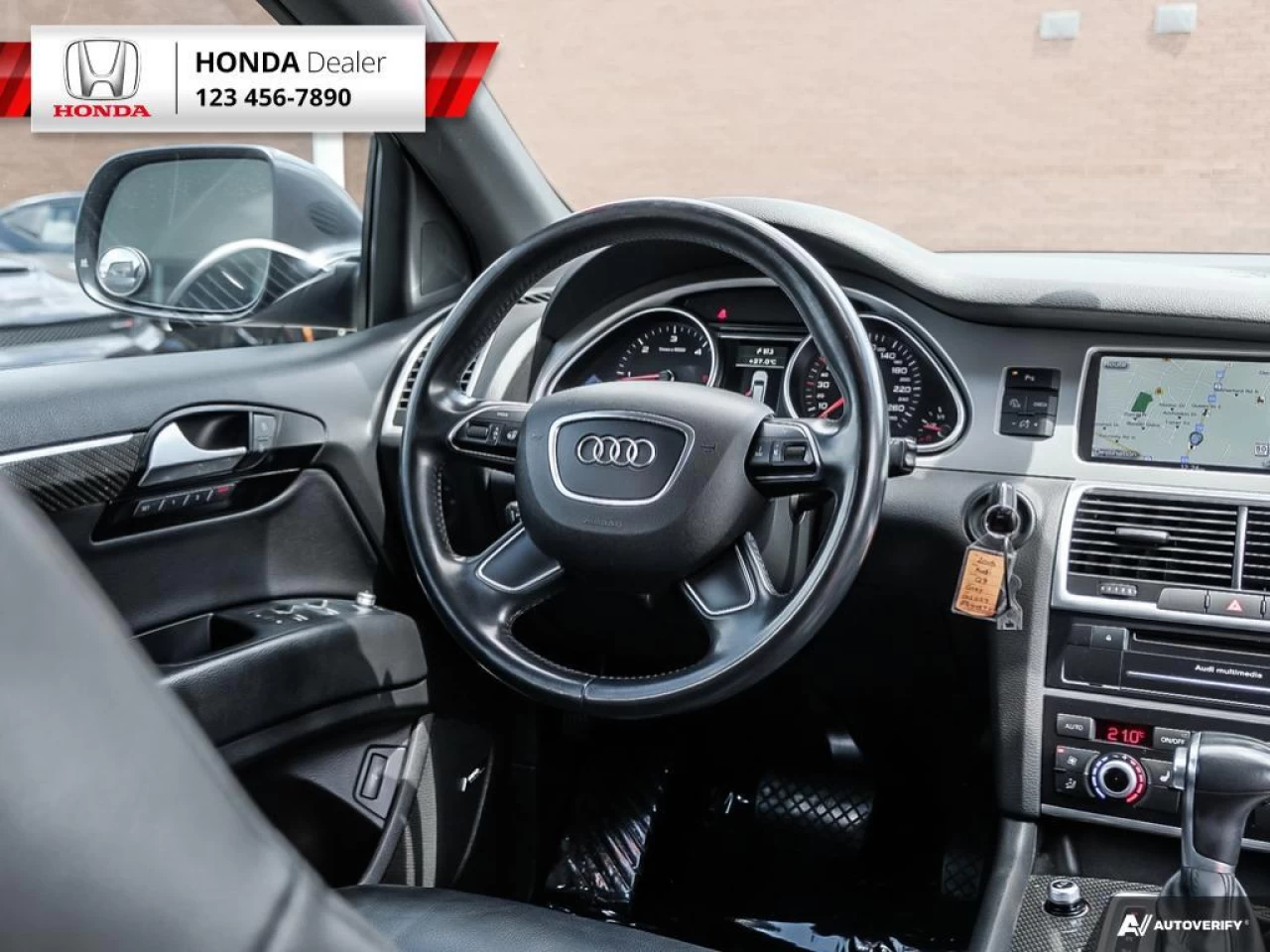 2015 Audi Q7 3.0L TDI Vorsprung Quattro Main Image