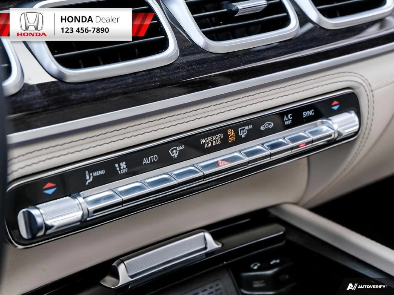 2021 Mercedes-Benz GLE 450 4MATIC Main Image