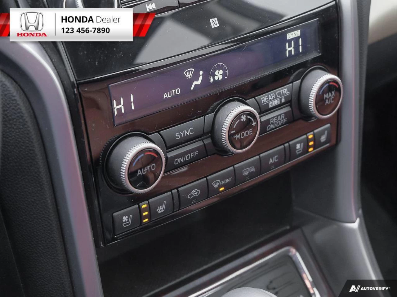 2020 Subaru Ascent Premier Main Image