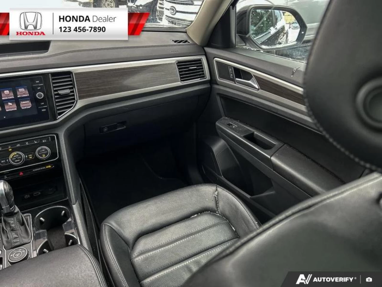 2018 Volkswagen Atlas Highline 3.6 FSI Main Image