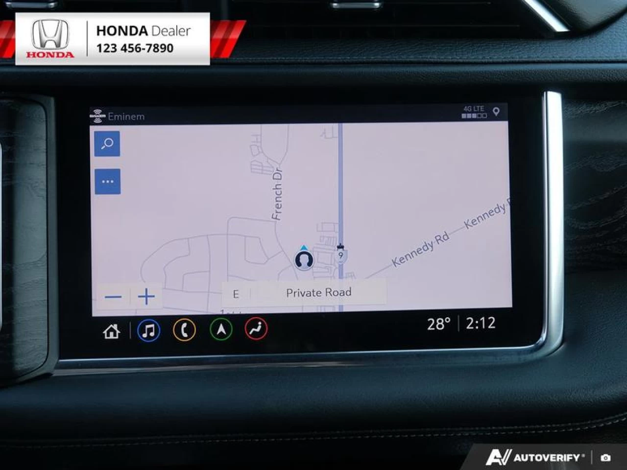 2021 GMC Yukon Denali Main Image