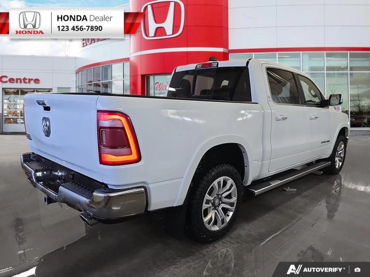 2022 Ram 1500 Longhorn Main Image