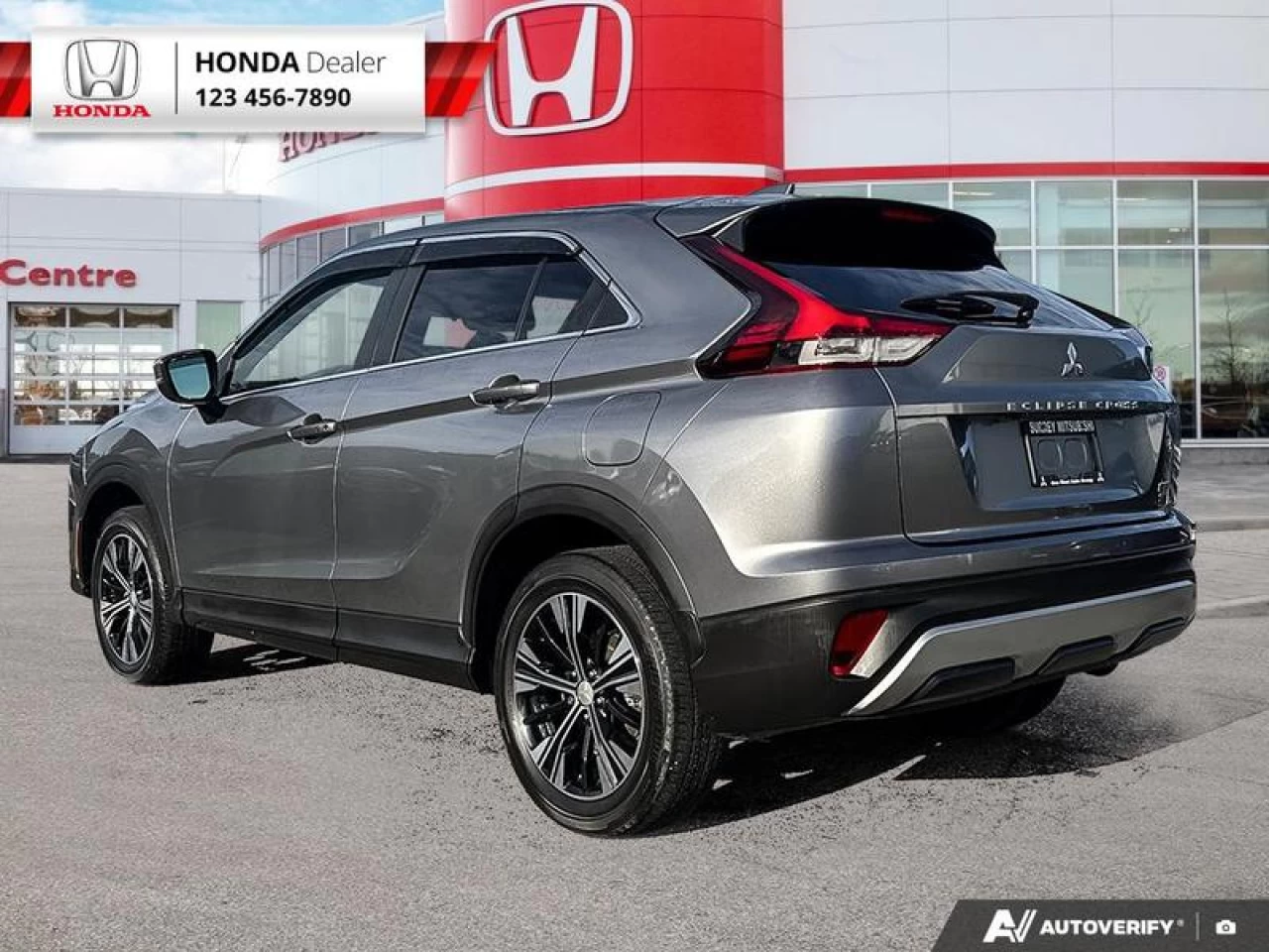 2022 Mitsubishi Eclipse Cross ES Main Image
