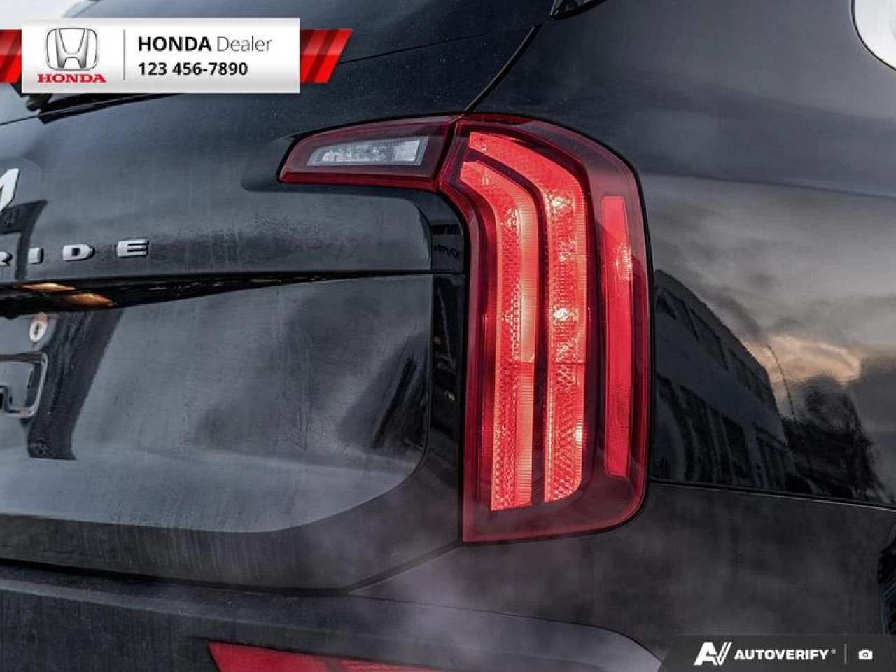 2022 Kia Telluride SX Main Image