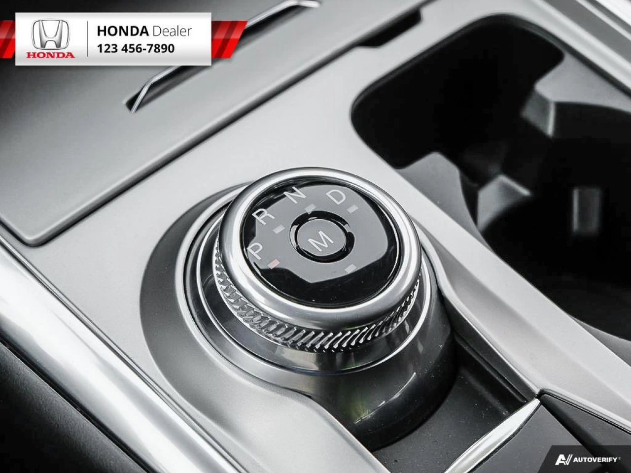 2020 Ford Explorer Platinum Main Image