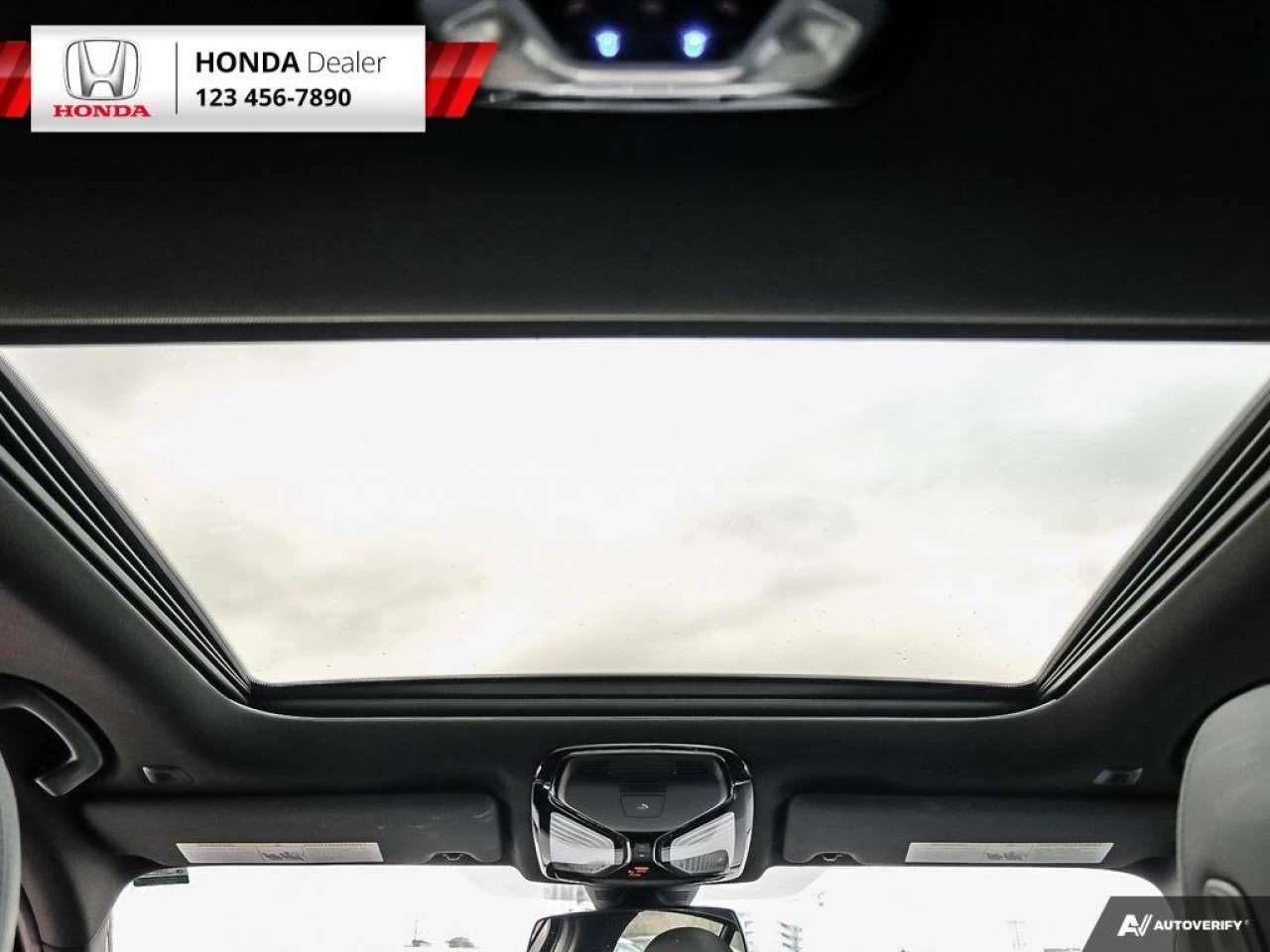 2021 BMW 3 Series 330i xDrive Sedan North America Main Image