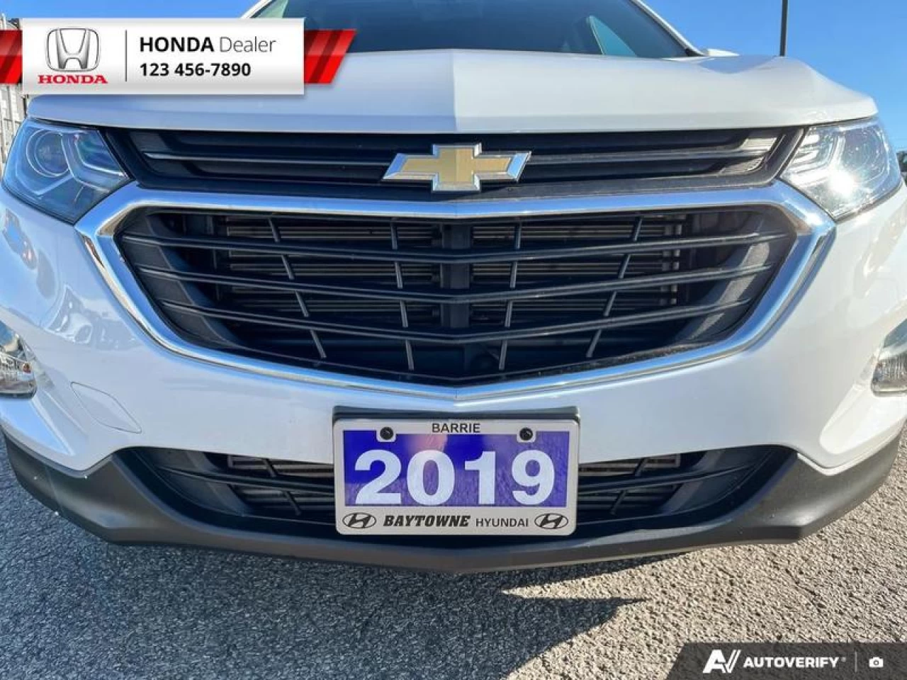 2019 Chevrolet Equinox LT Main Image