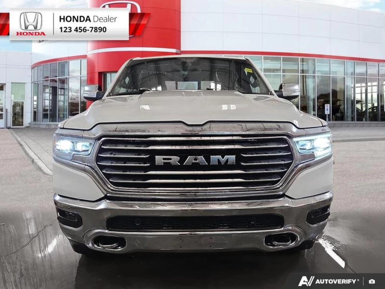 2022 Ram 1500 Longhorn Main Image