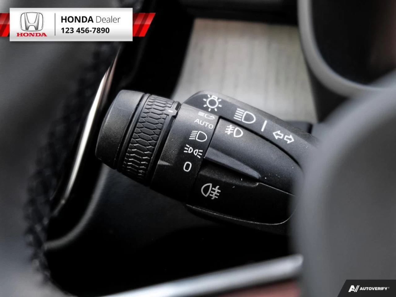 2022 Volvo XC40 T5 Inscription Main Image