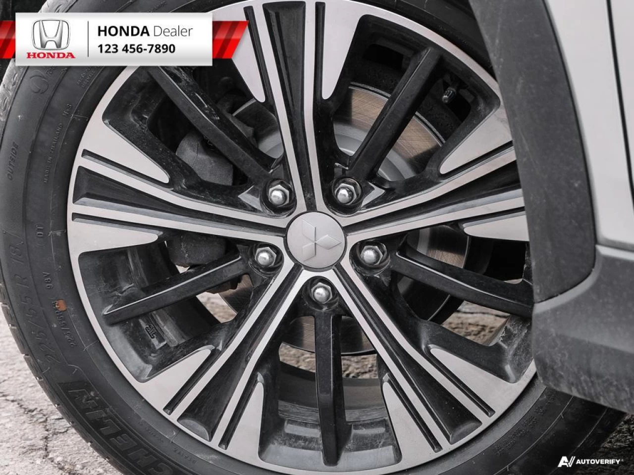 2022 Mitsubishi Eclipse Cross ES Main Image