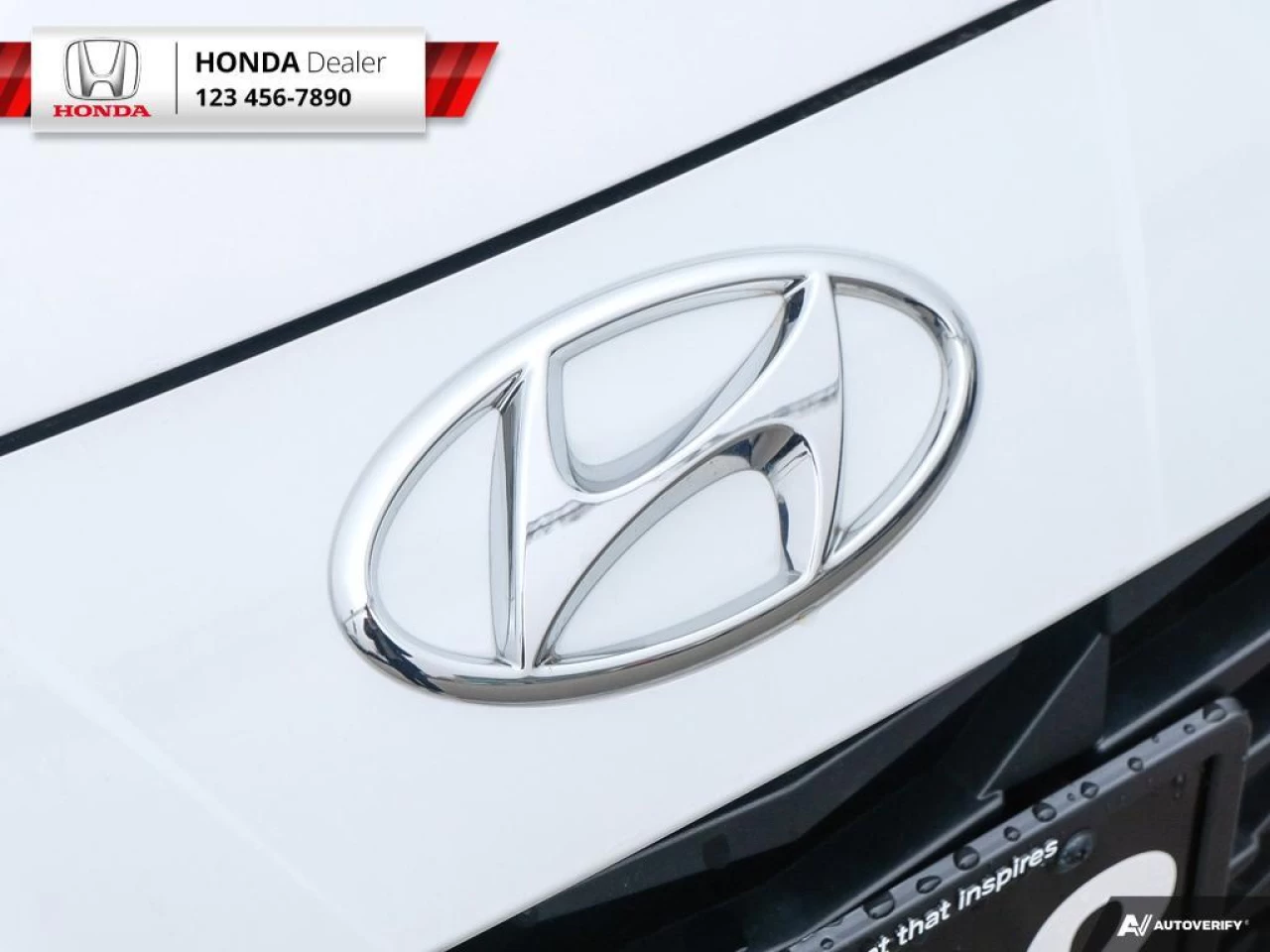 2022 Hyundai Elantra Preferred Main Image