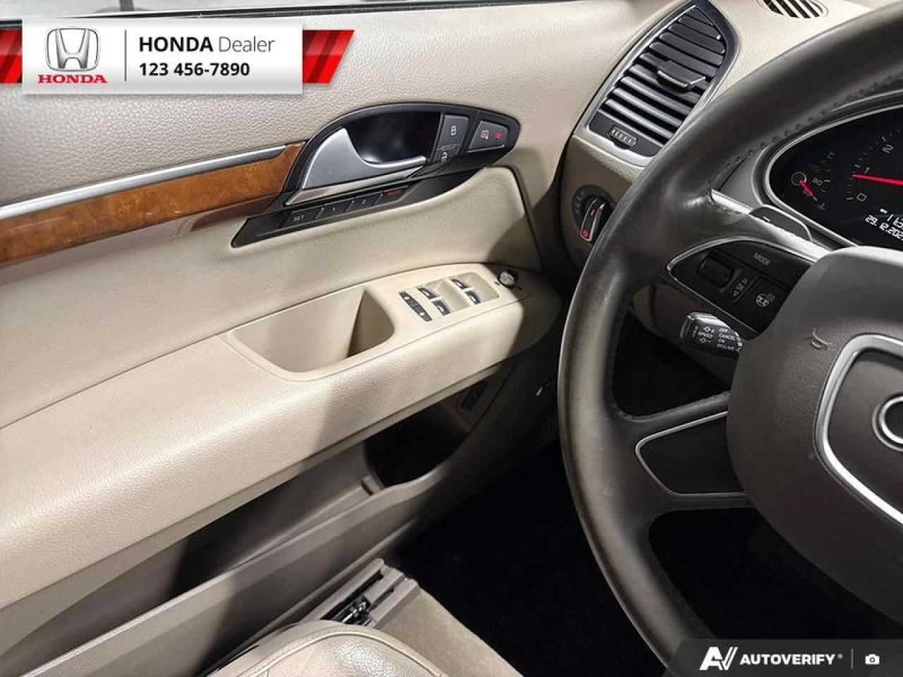 2015 Audi Q7 3.0T Sport Quattro Main Image