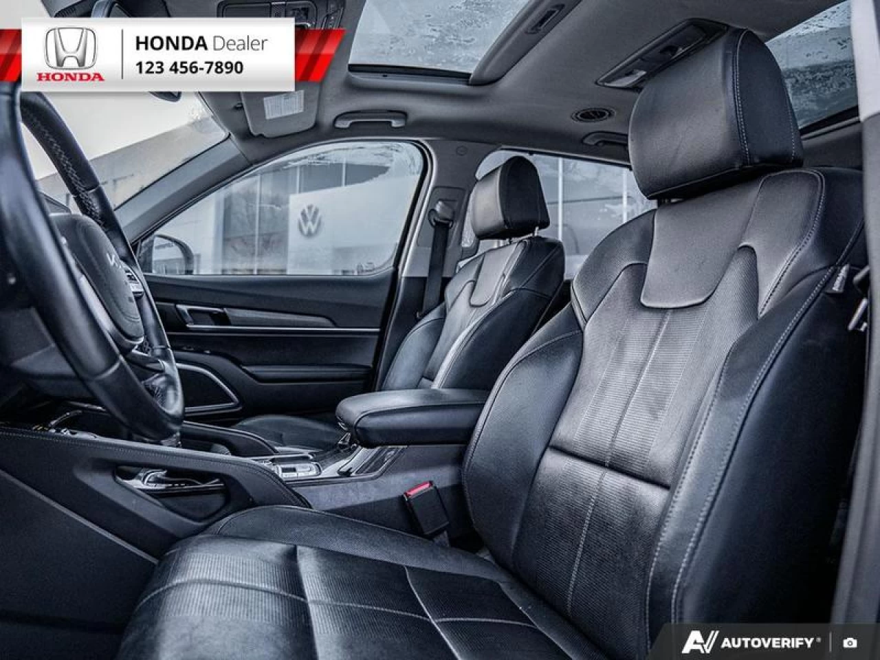 2022 Kia Telluride SX Main Image