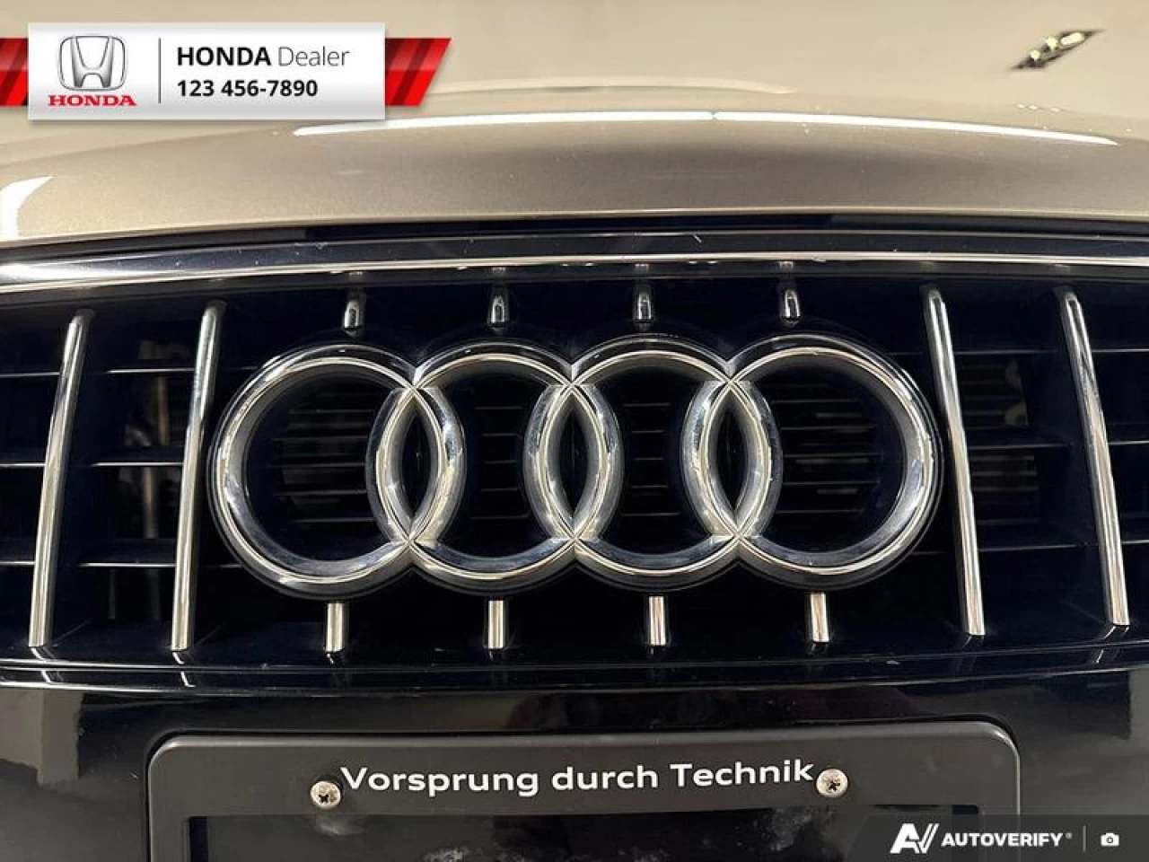 2015 Audi Q7 3.0T Sport Quattro Main Image