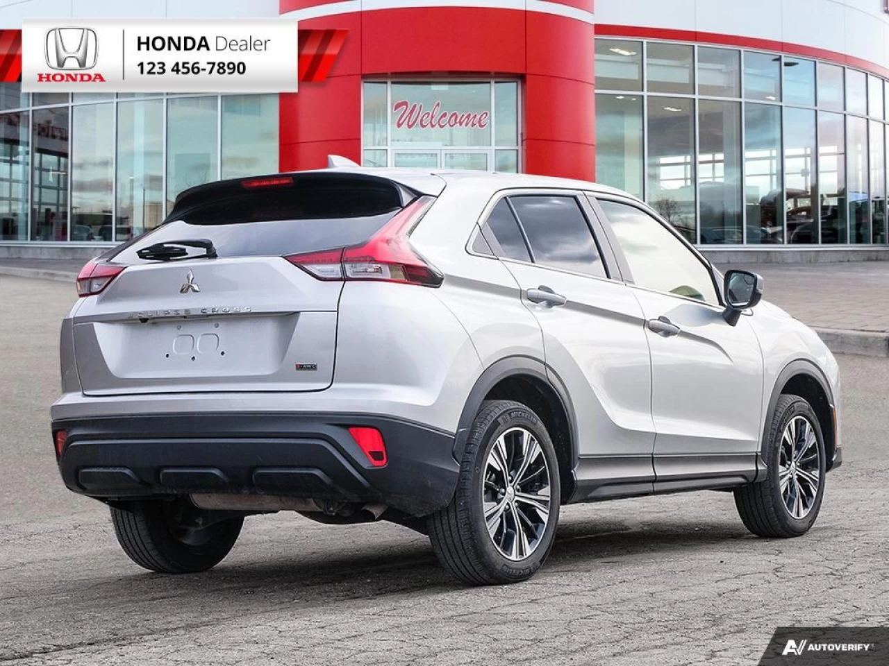 2022 Mitsubishi Eclipse Cross ES Main Image