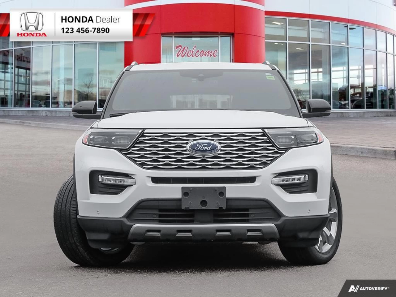 2020 Ford Explorer Platinum Main Image