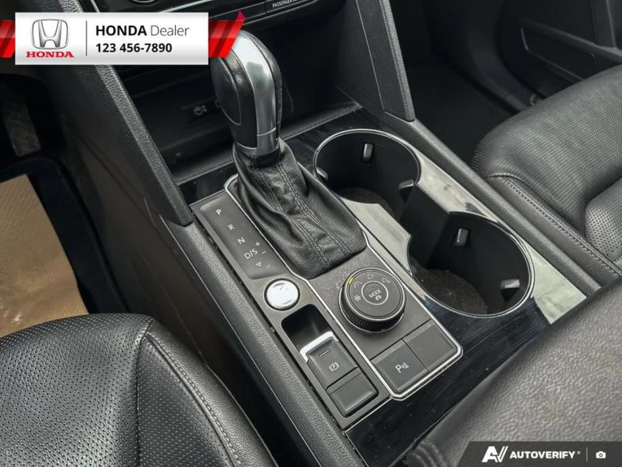 2018 Volkswagen Atlas Highline 3.6 FSI Main Image