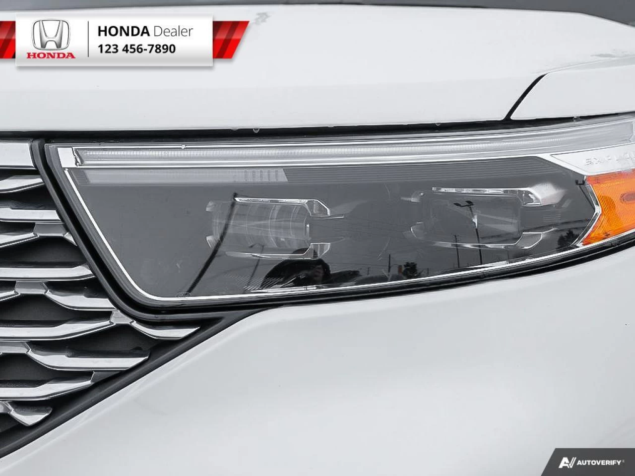 2020 Ford Explorer Platinum Main Image