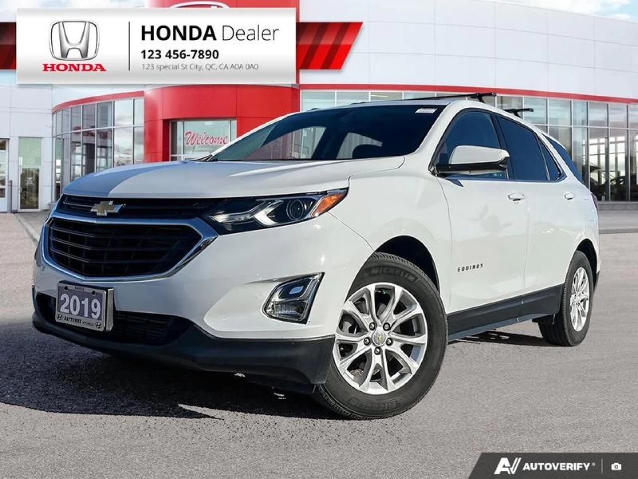 2019 Chevrolet Equinox LT Main Image