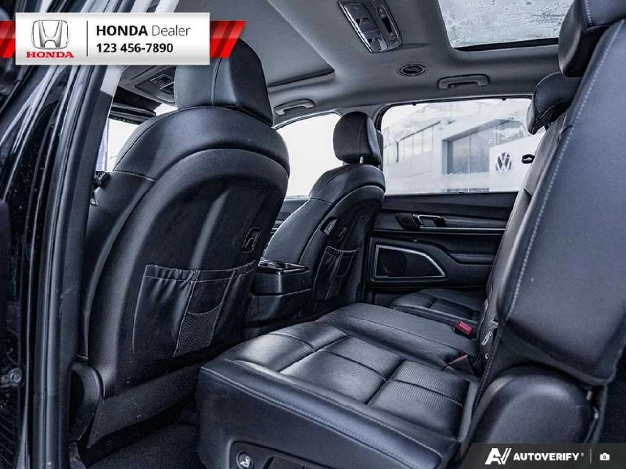 2022 Kia Telluride SX Main Image