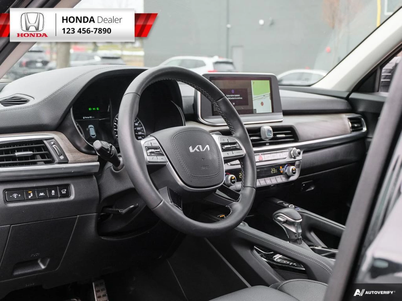 2022 Kia Telluride SX Main Image