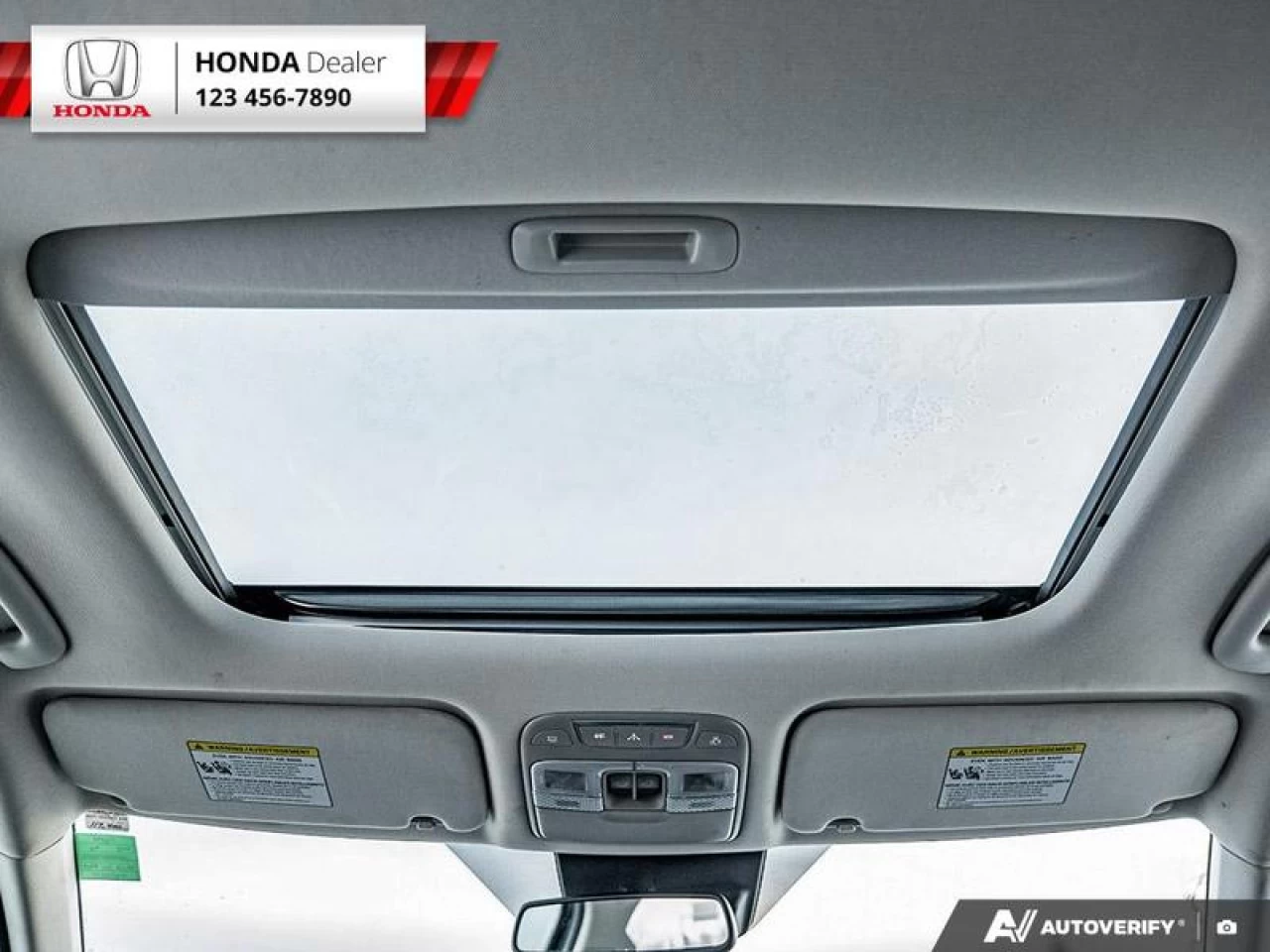 2022 Kia Telluride SX Main Image