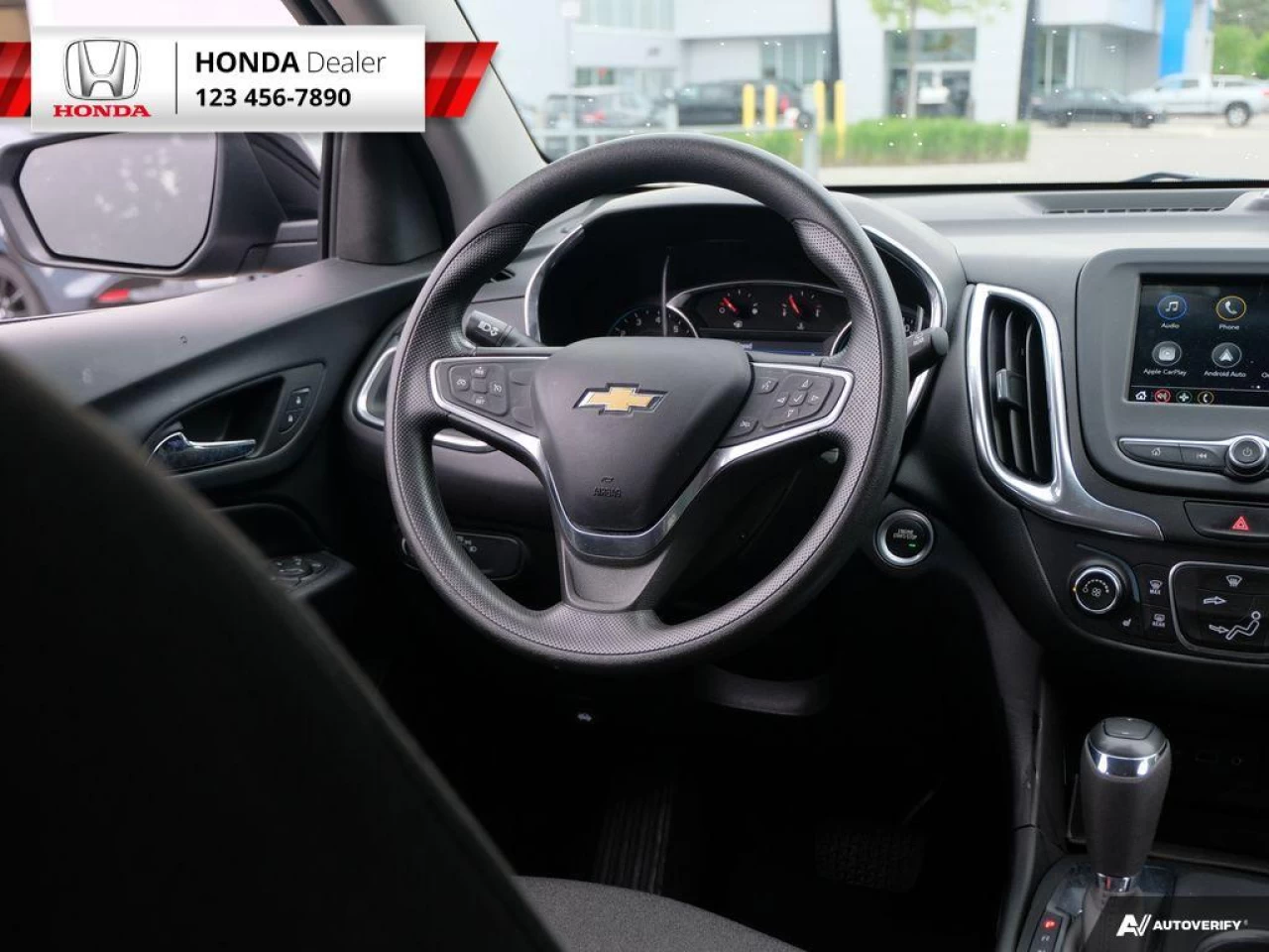 2019 Chevrolet Equinox LT Main Image