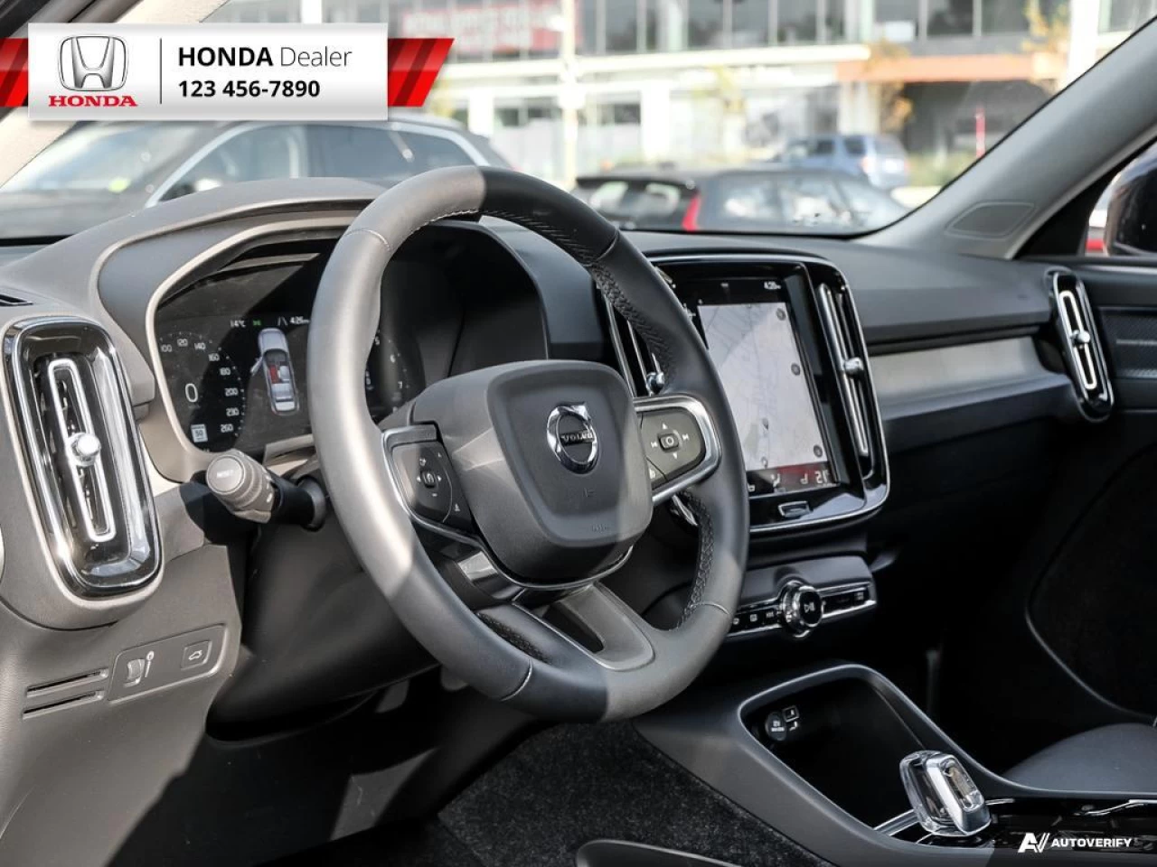 2022 Volvo XC40 T5 Inscription Main Image