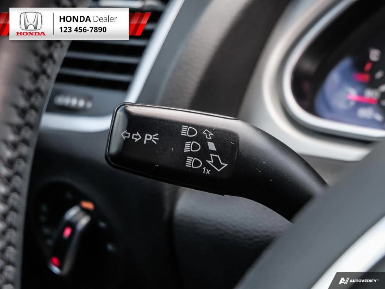 2015 Audi Q7 3.0L TDI Vorsprung Quattro Main Image