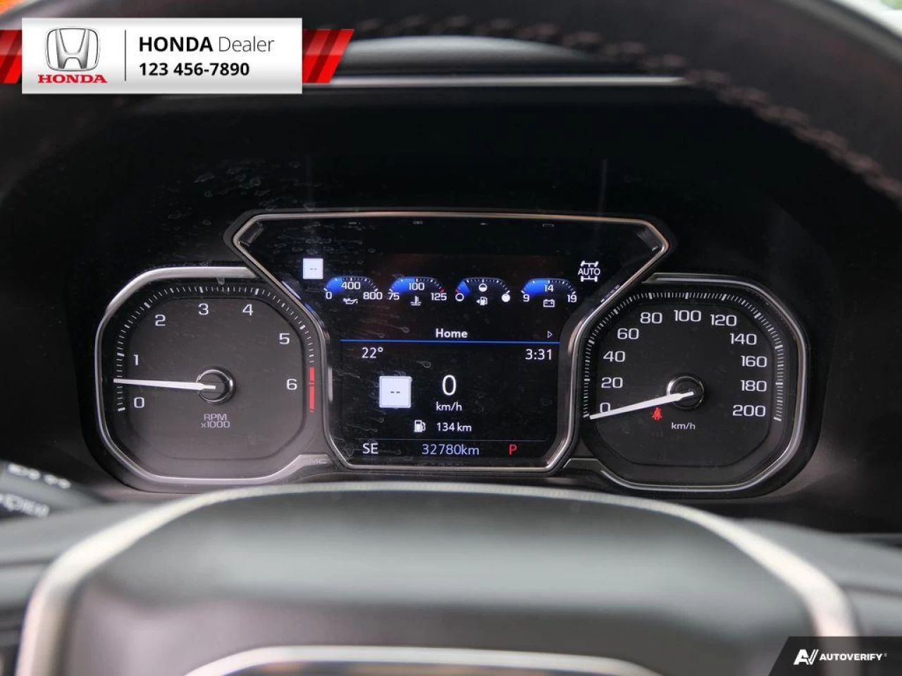 2021 GMC Yukon Denali Main Image