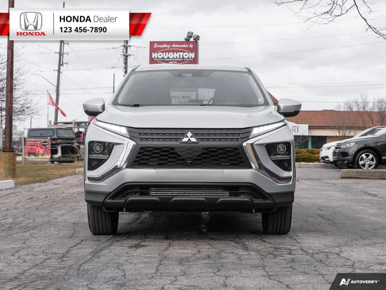 2022 Mitsubishi Eclipse Cross ES Main Image