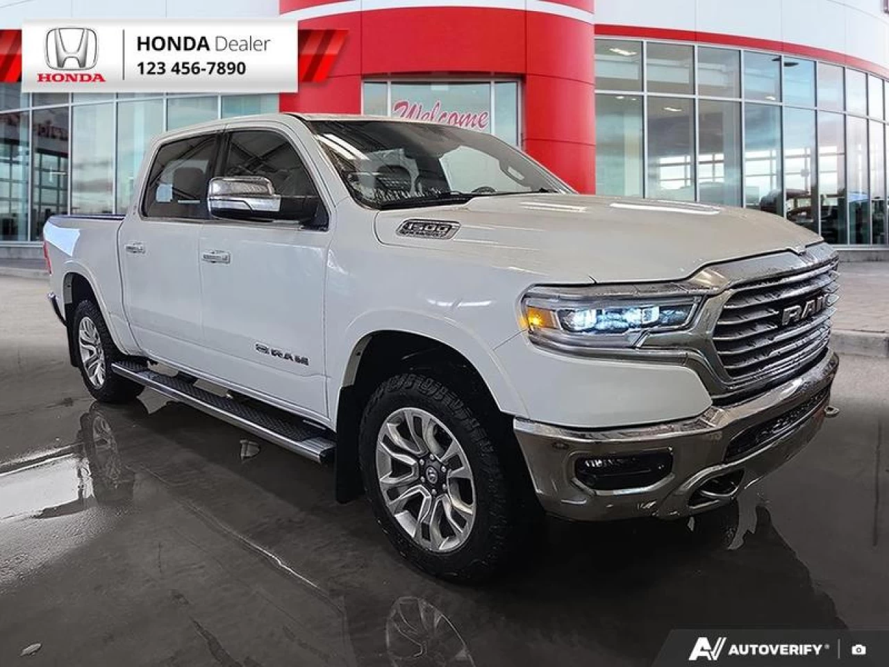 2022 Ram 1500 Longhorn Main Image
