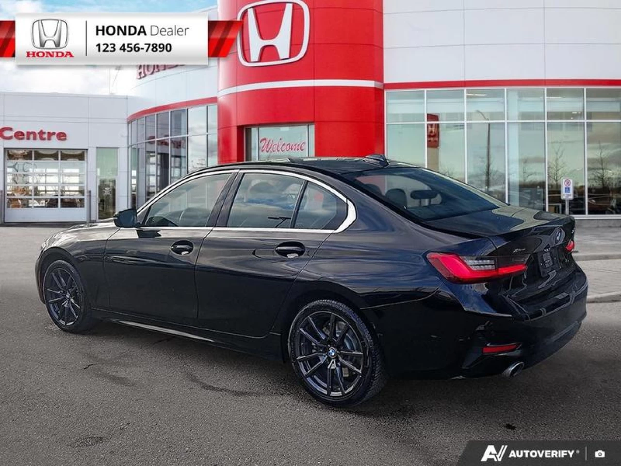 2021 BMW 3 Series 330i xDrive Sedan North America Main Image