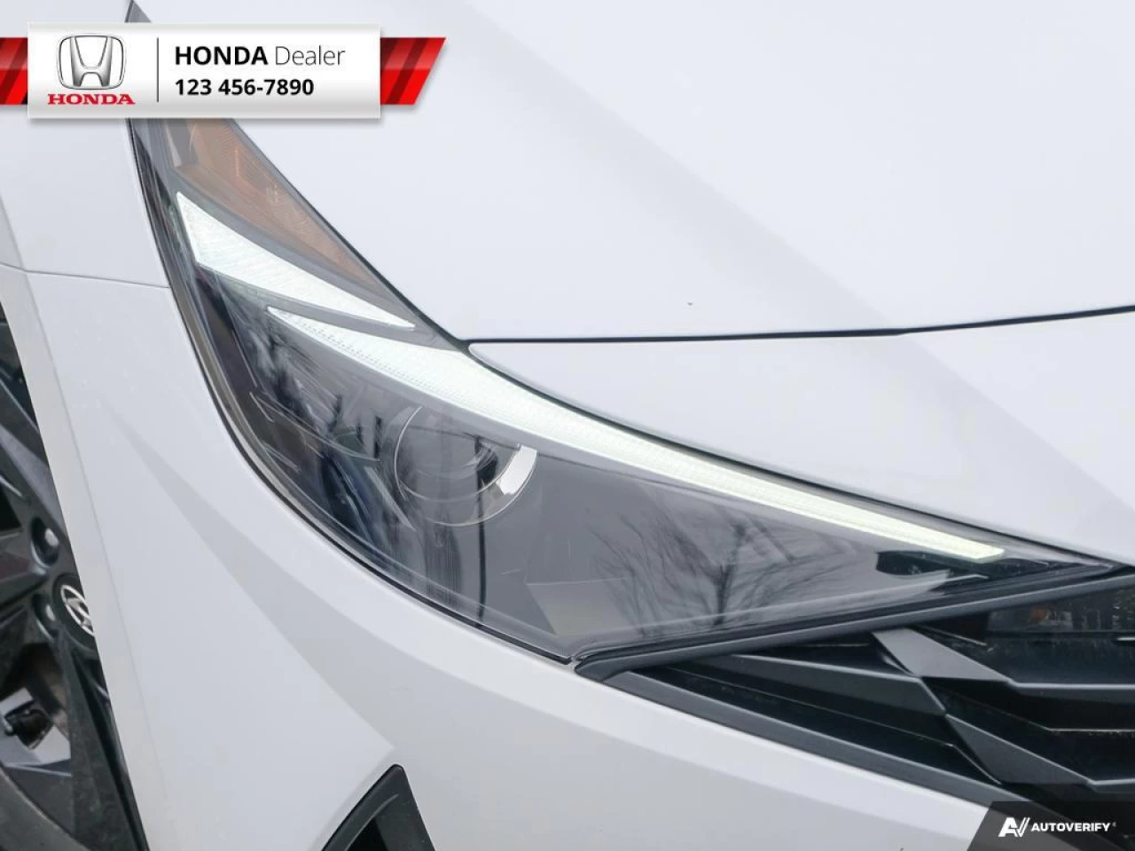 2022 Hyundai Elantra Preferred Main Image