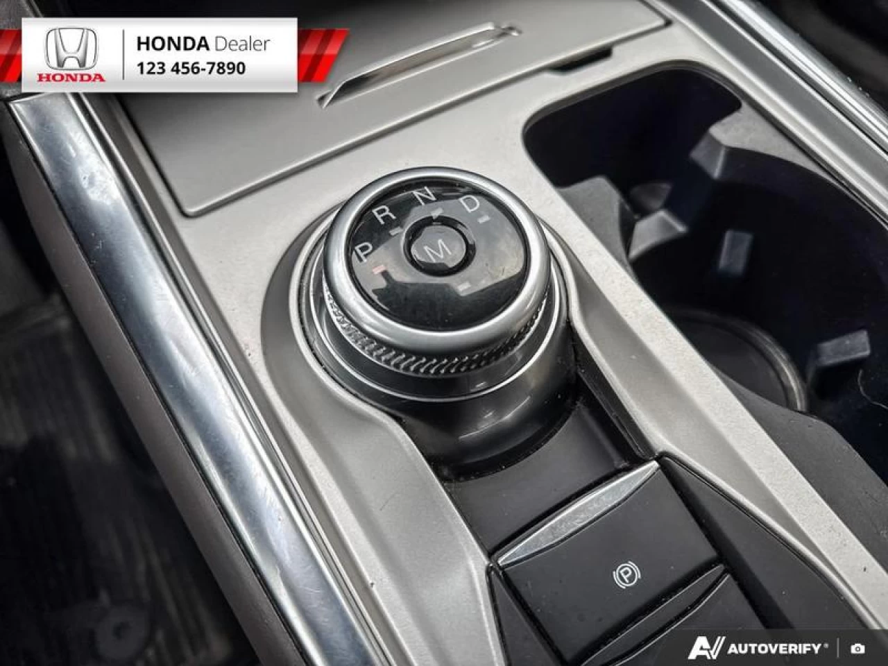 2020 Ford Explorer Platinum Main Image