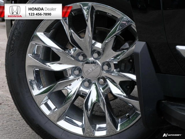 GMC Yukon Denali 2021