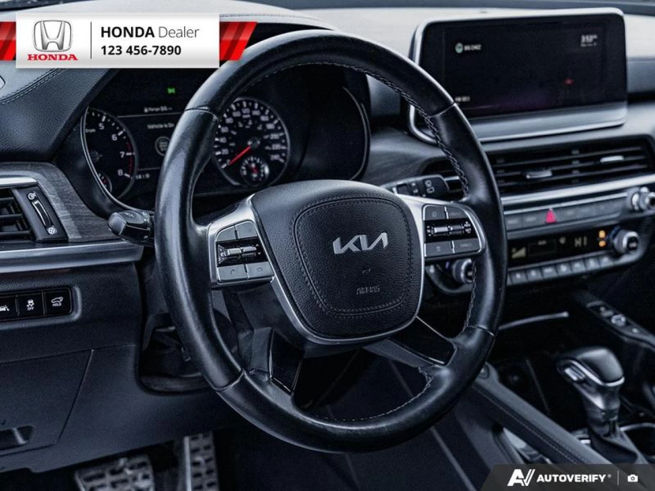 2022 Kia Telluride SX Main Image